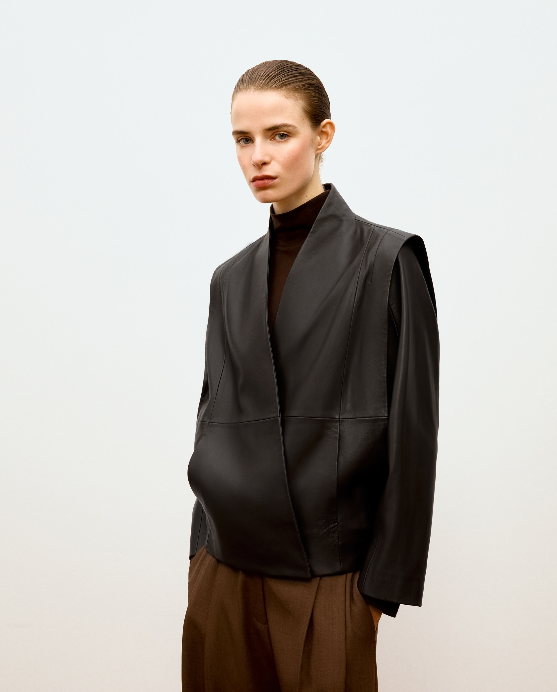 Cazadora de mujer realizada en piel - Woman Limited El Corte Inglés - Marrón Marrón-2