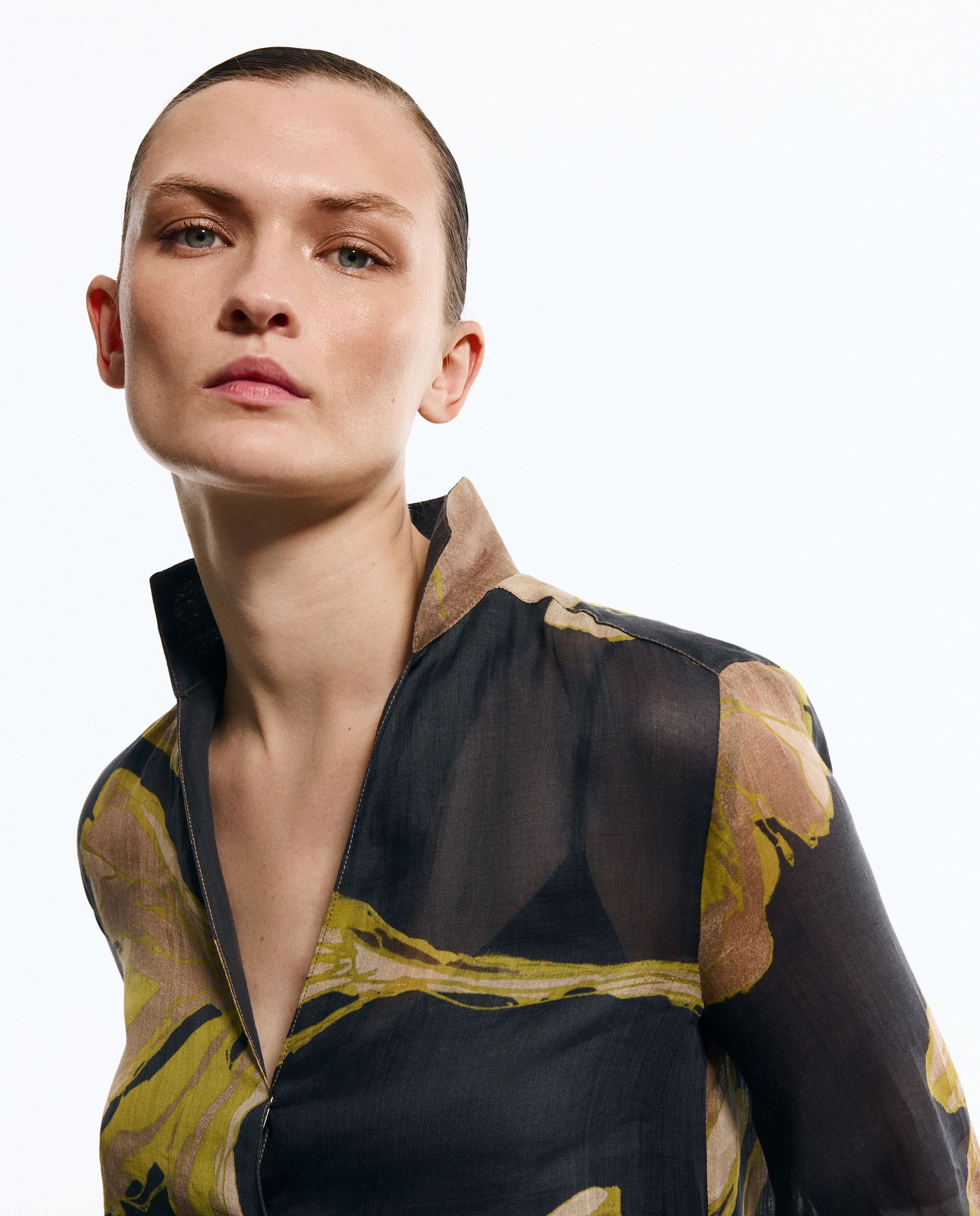 Vestido Tipo Túnica com Estampado Floral Verde-3