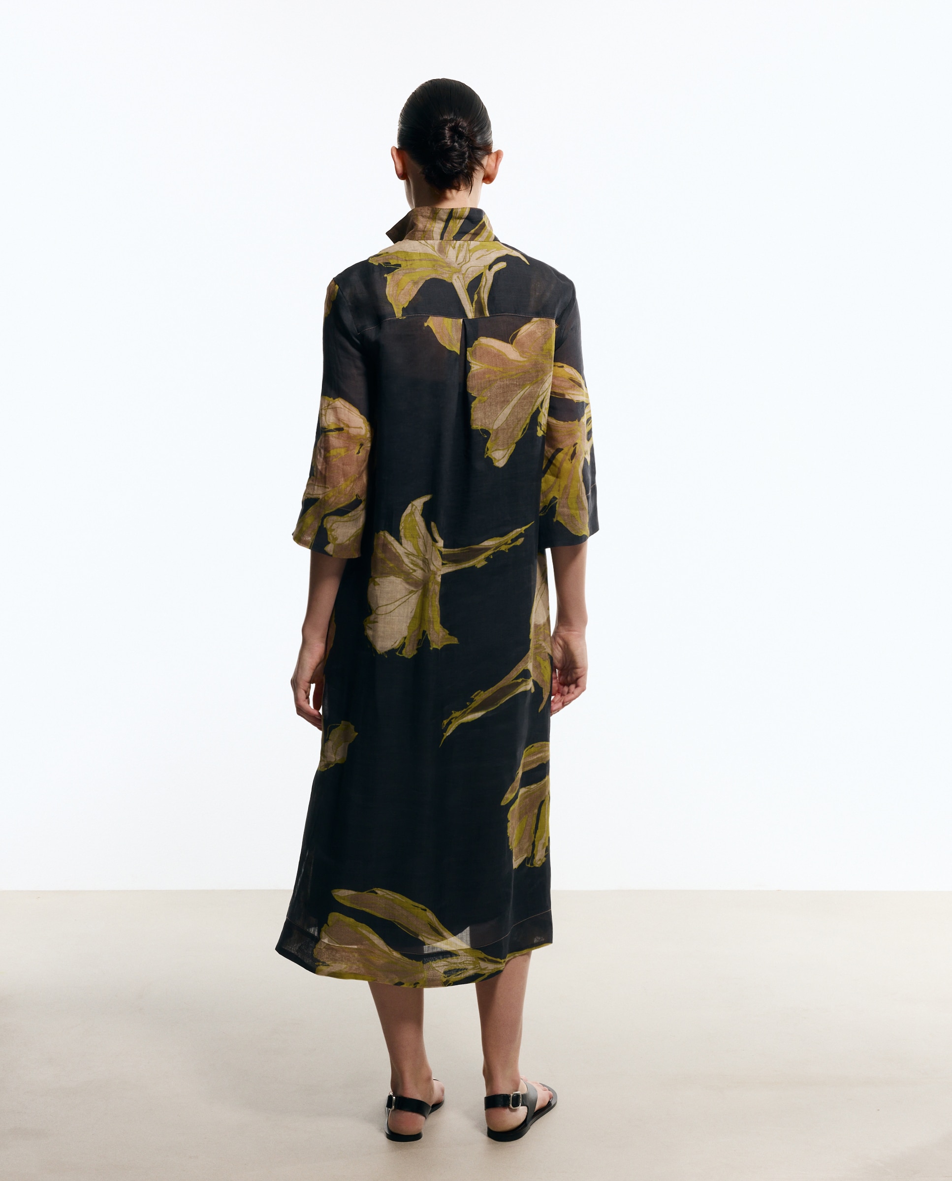 Vestido Tipo Túnica com Estampado Floral Verde-4