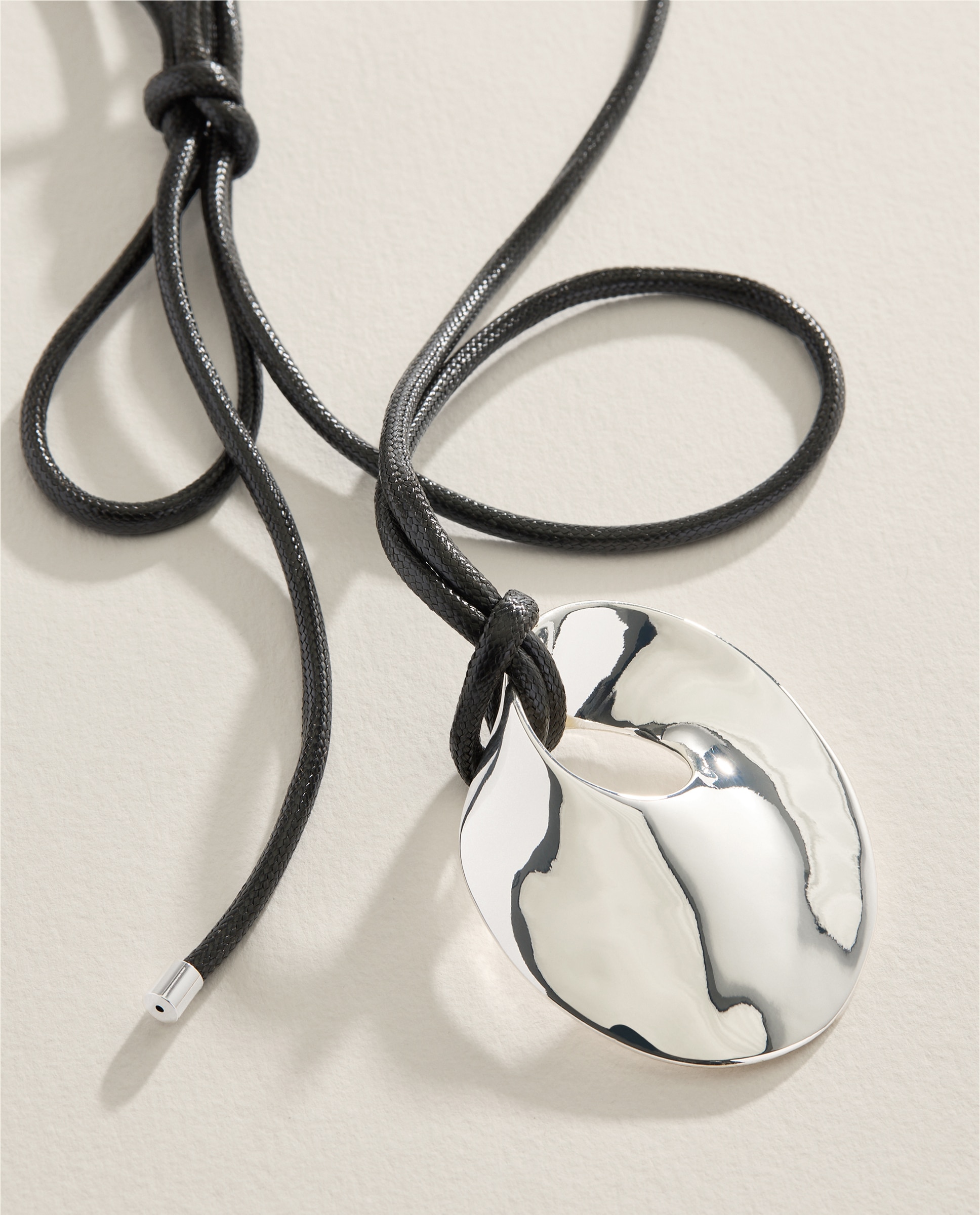 Imagem 0 de Colar Liso