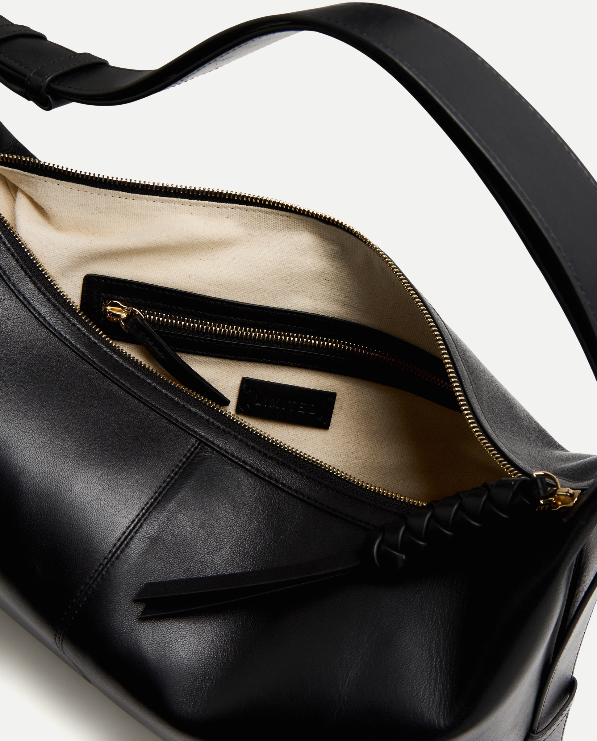 Mala Hobo em Pele Preto-5