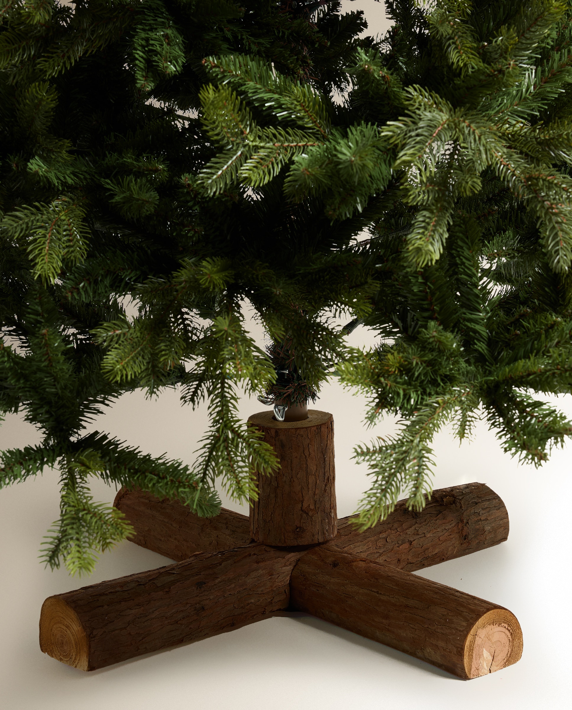 Árvore de Natal com Base de Madeira Bromont Verde-4