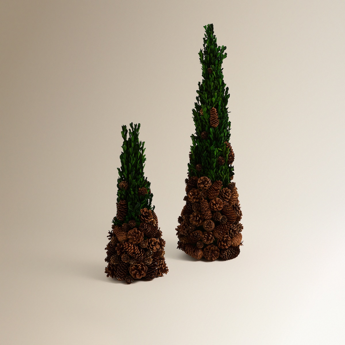 Árbol de mesa preservado Piñas Navidad Verde-4