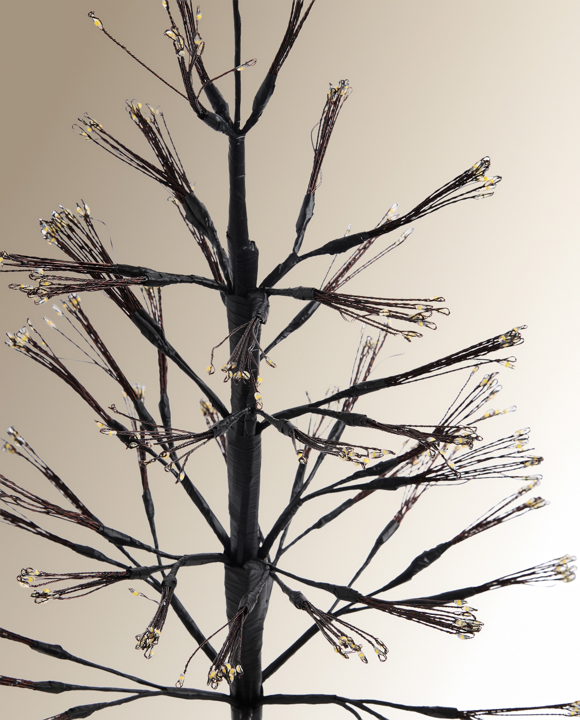 Árvore de Mesa com Luz LED Idre Natal Branco-3
