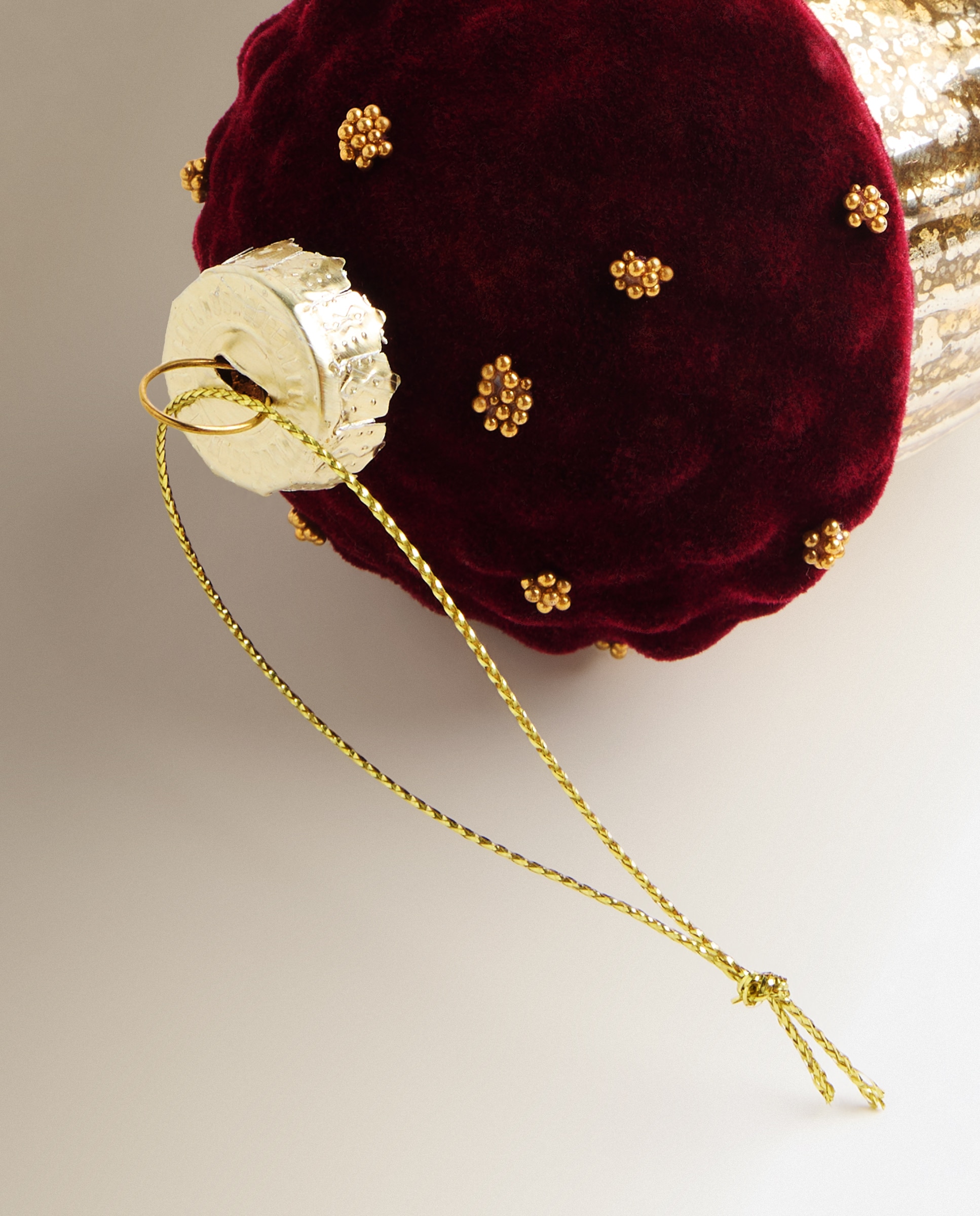 Imagen 3 de Colgante de cristal Bellota flocada Navidad - Burdeos Burdeos