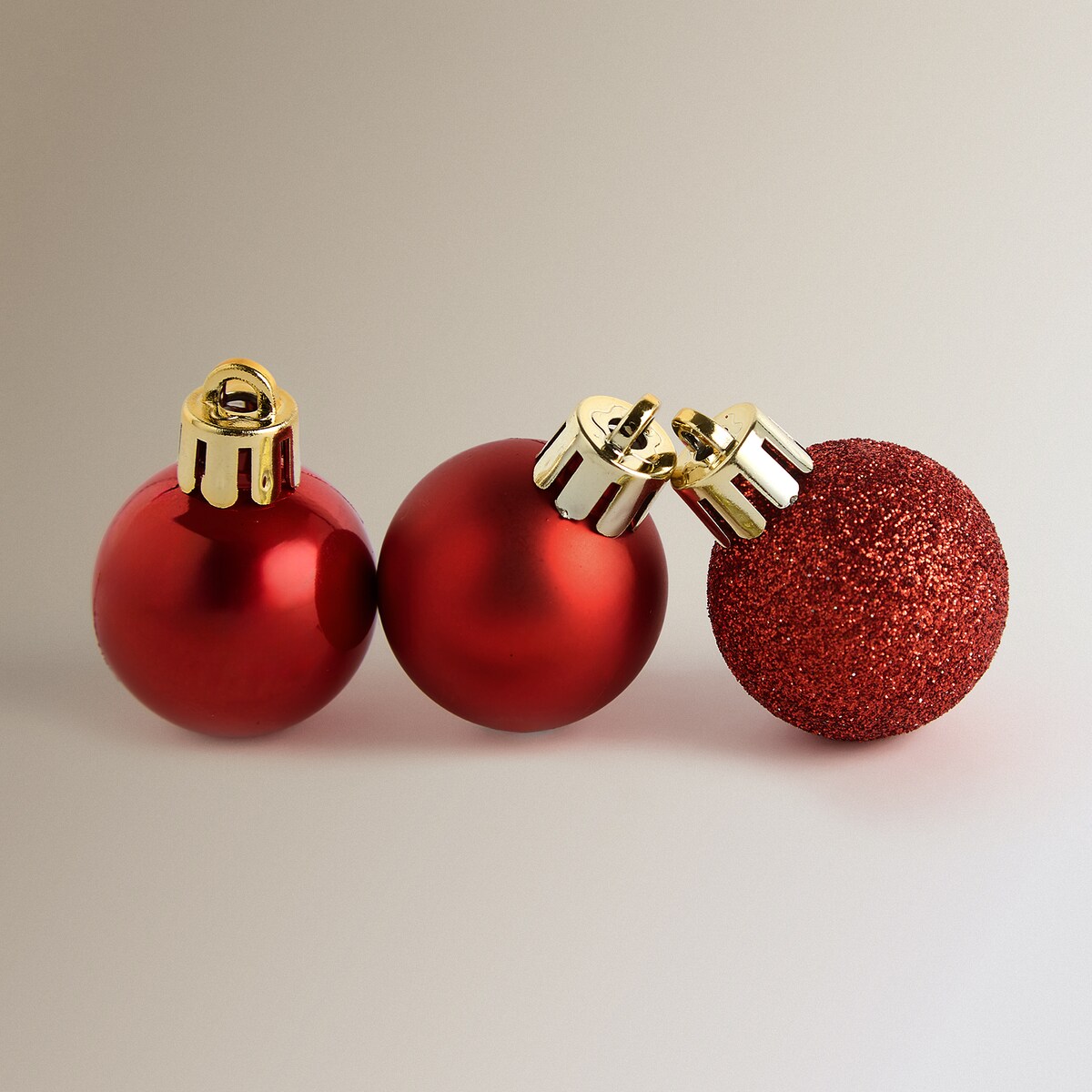 Conjunto de 27 Mini Bolas Lisas com Acabamento Mate e Glitter Vermelho-2