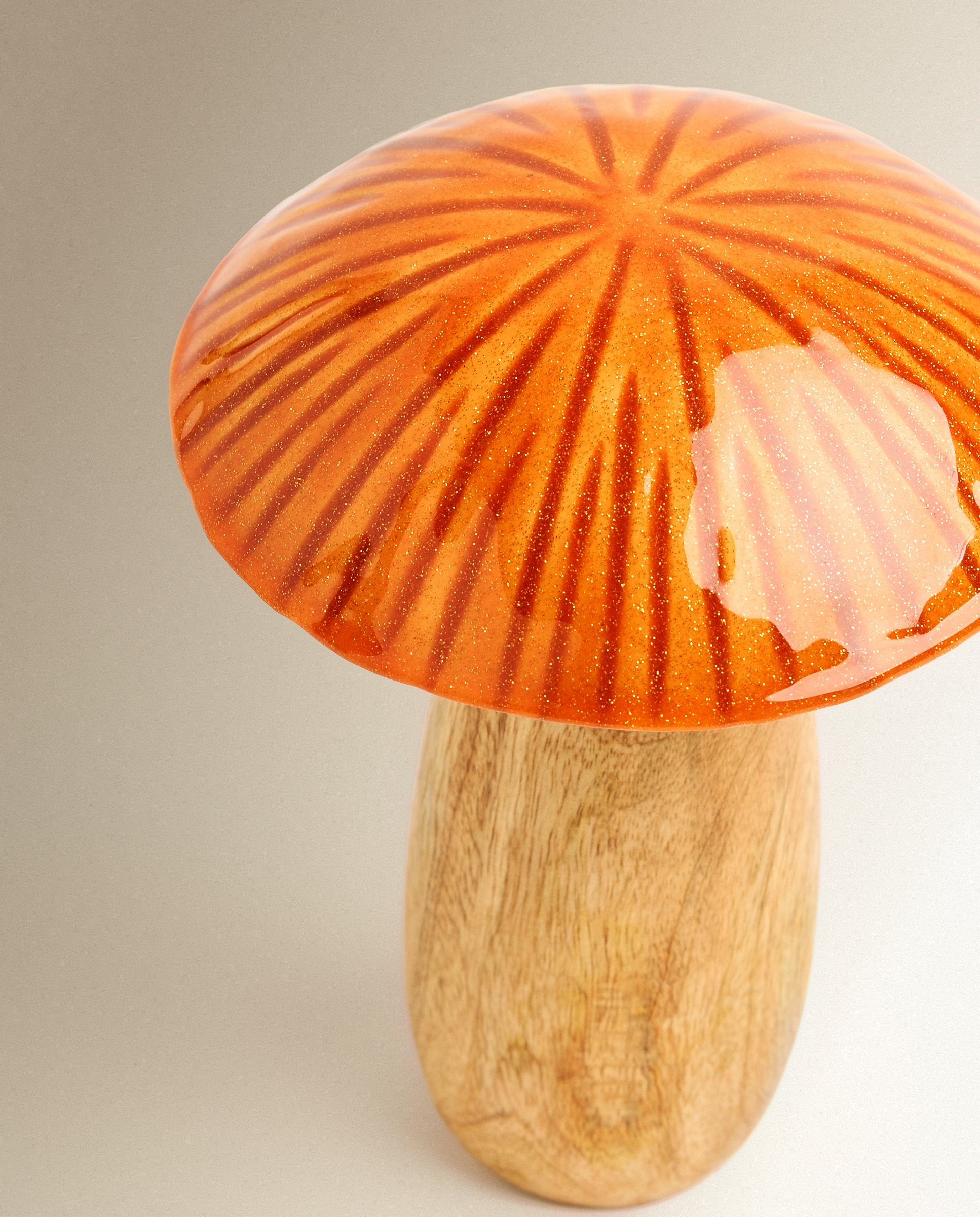 Figura Cogumelo de Madeira Médio Natal Laranja-3