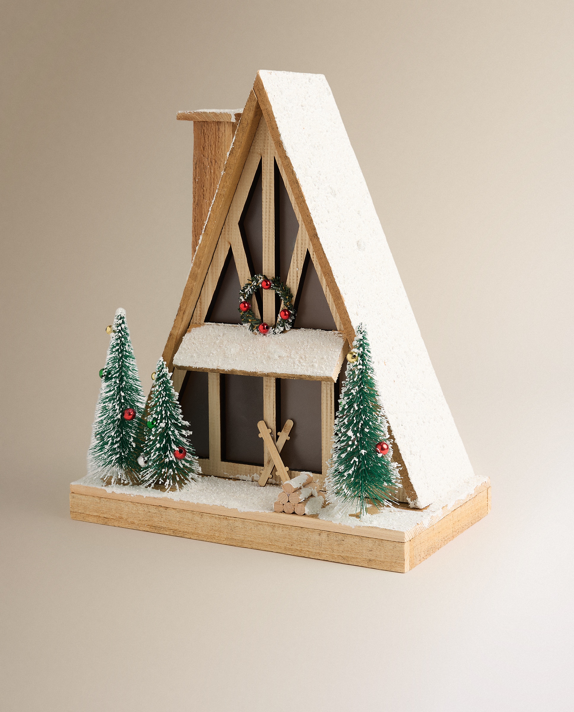 Figura Casa de madera esquí con luz LED Navidad - Natural Natural-3