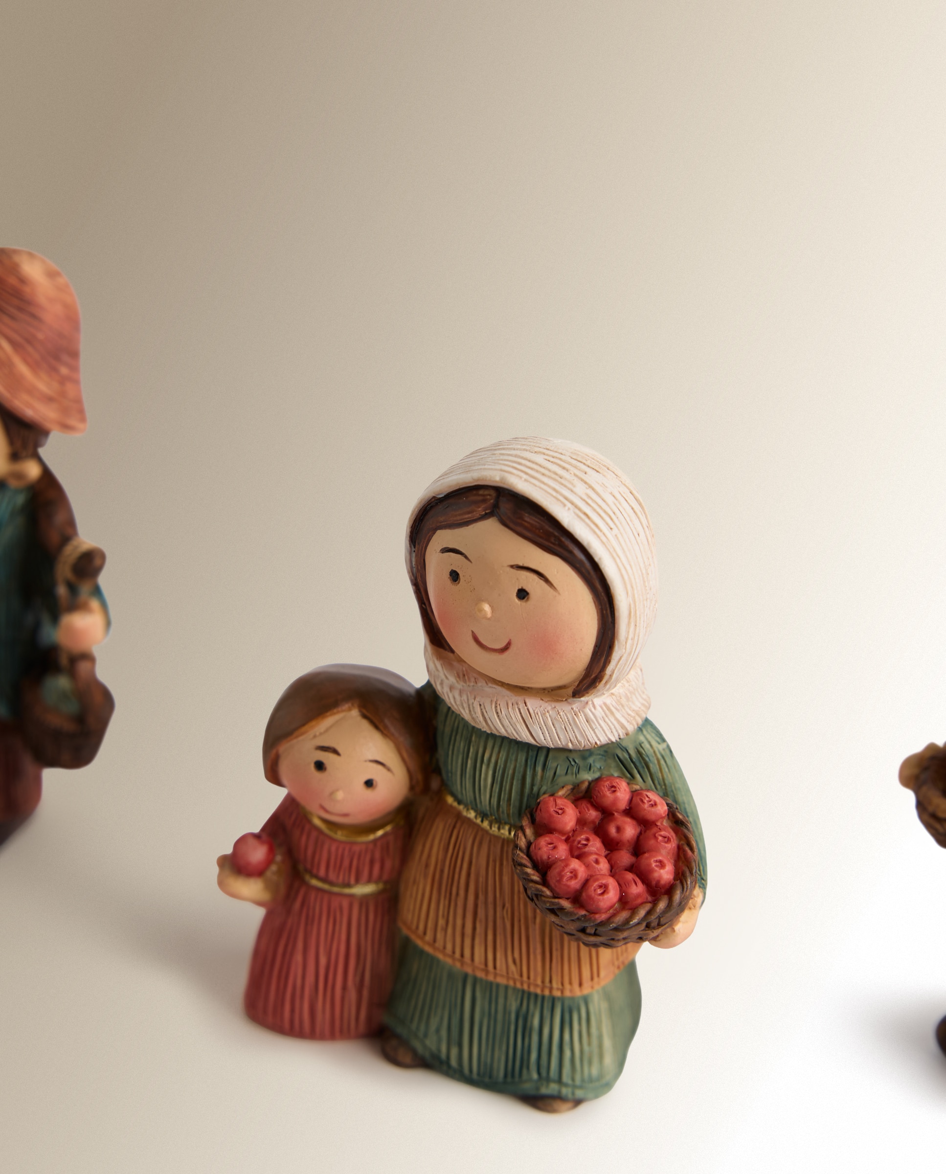 Conjunto de 6 Figuras Infantis Pastores com Poço Natal Multicolor-2