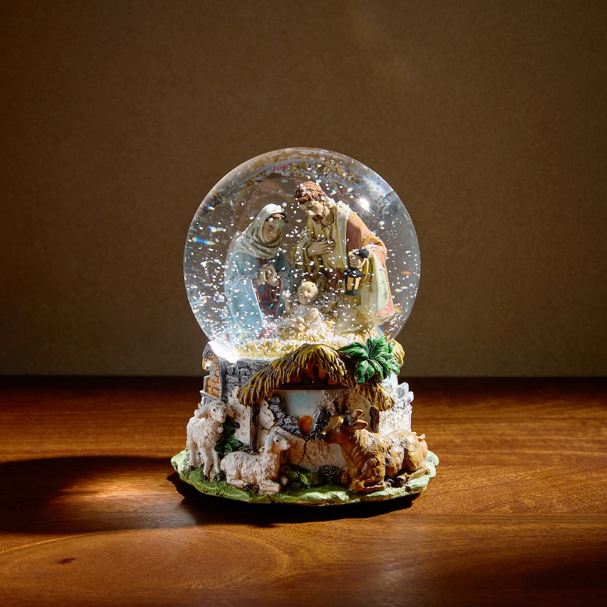 Bola de nieve con música Nacimiento Navidad El Corte Inglés 1