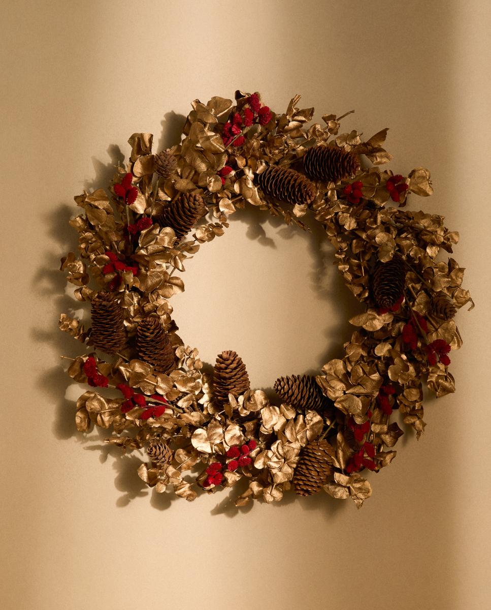 Imagem 0 de Coroa com Pinhas - Dourado