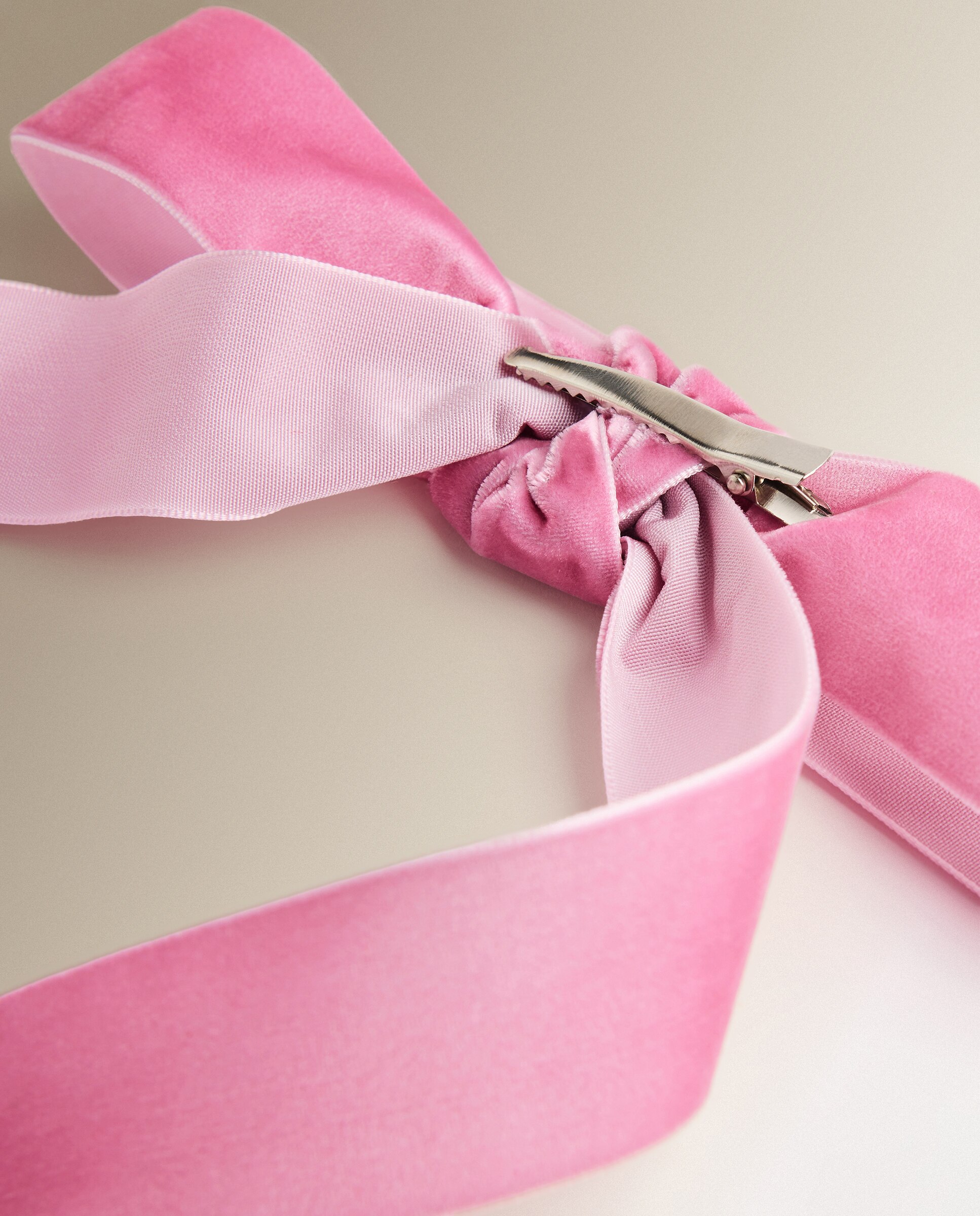 Imagen 2 de Set de 4 pinzas decorativas Lazos Navidad - Rosa Rosa