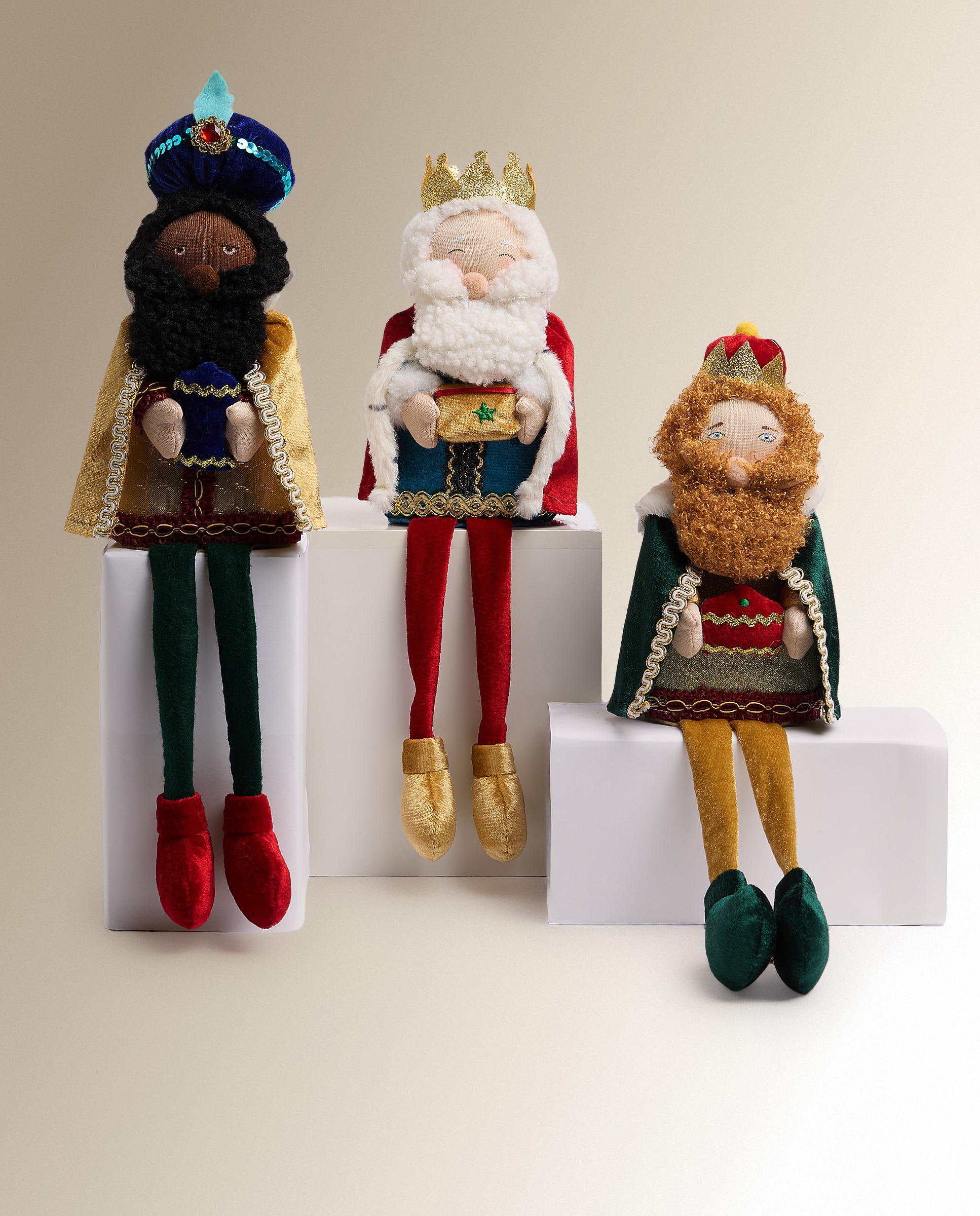 Imagen 4 de Muñeco Rey Mago Baltasar con piernas colgantes Navidad El Corte Inglés - Multicolor Multicolor