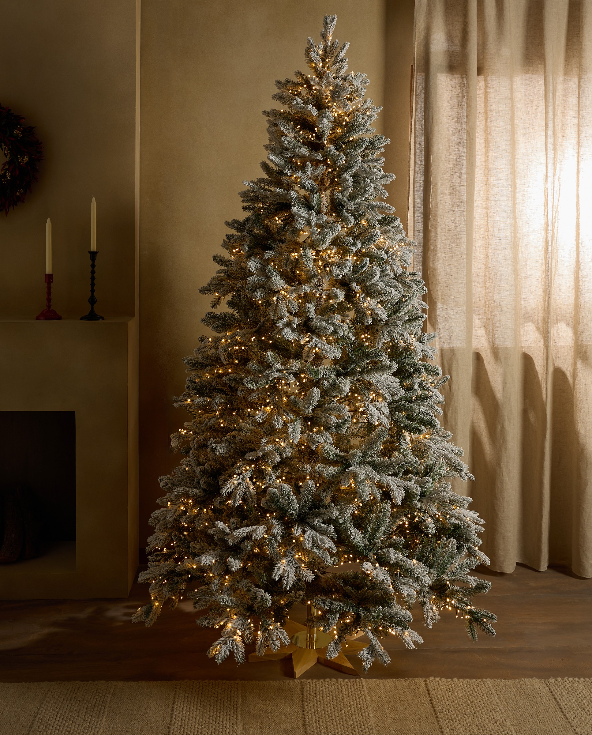 Árbol de suelo nevado con luces LED y base de madera Vail Navidad - Blanco 210 cm Blanco-1