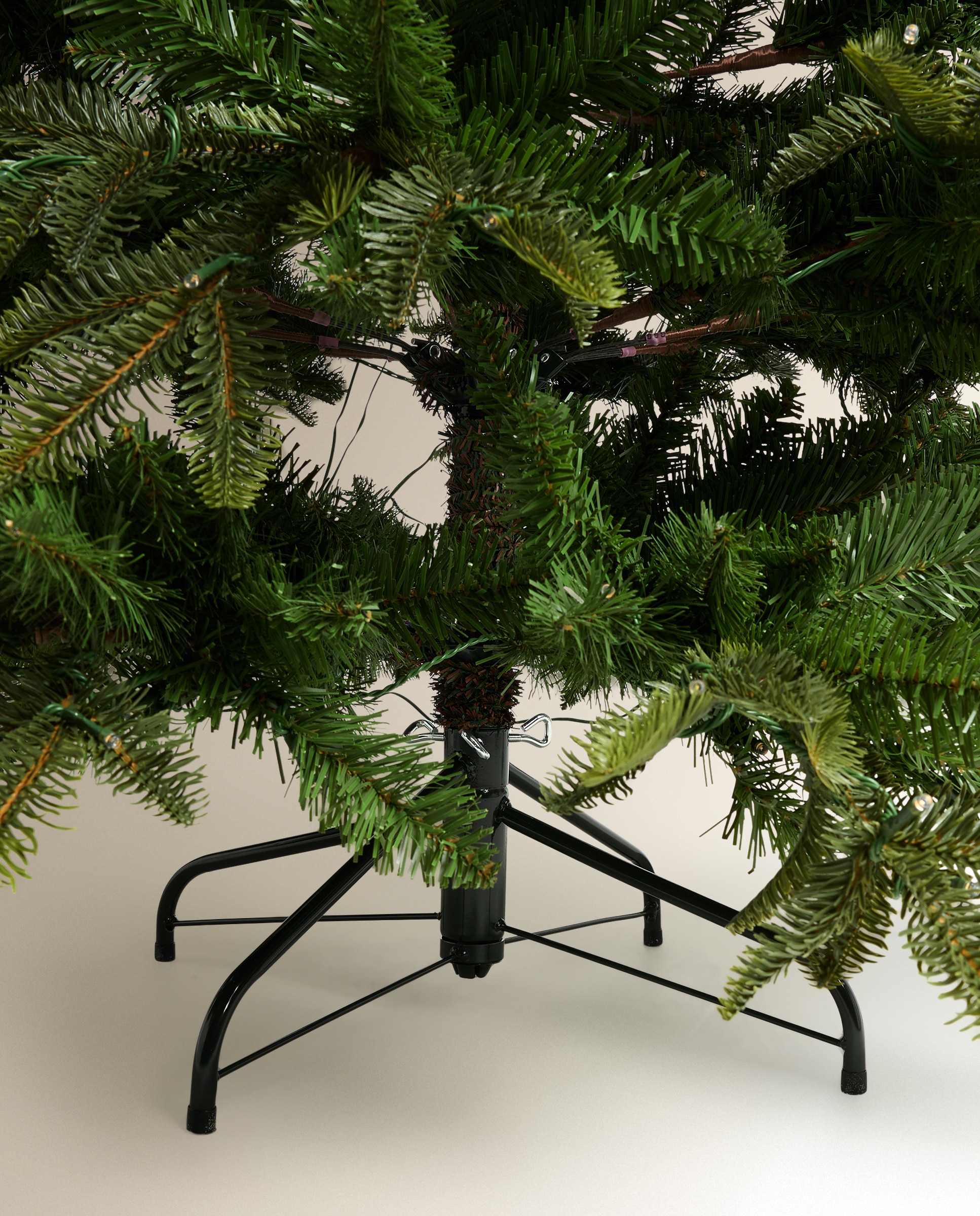 Árbol de suelo con luz LED Nakiska Navidad - Verde 150 cm Verde-4