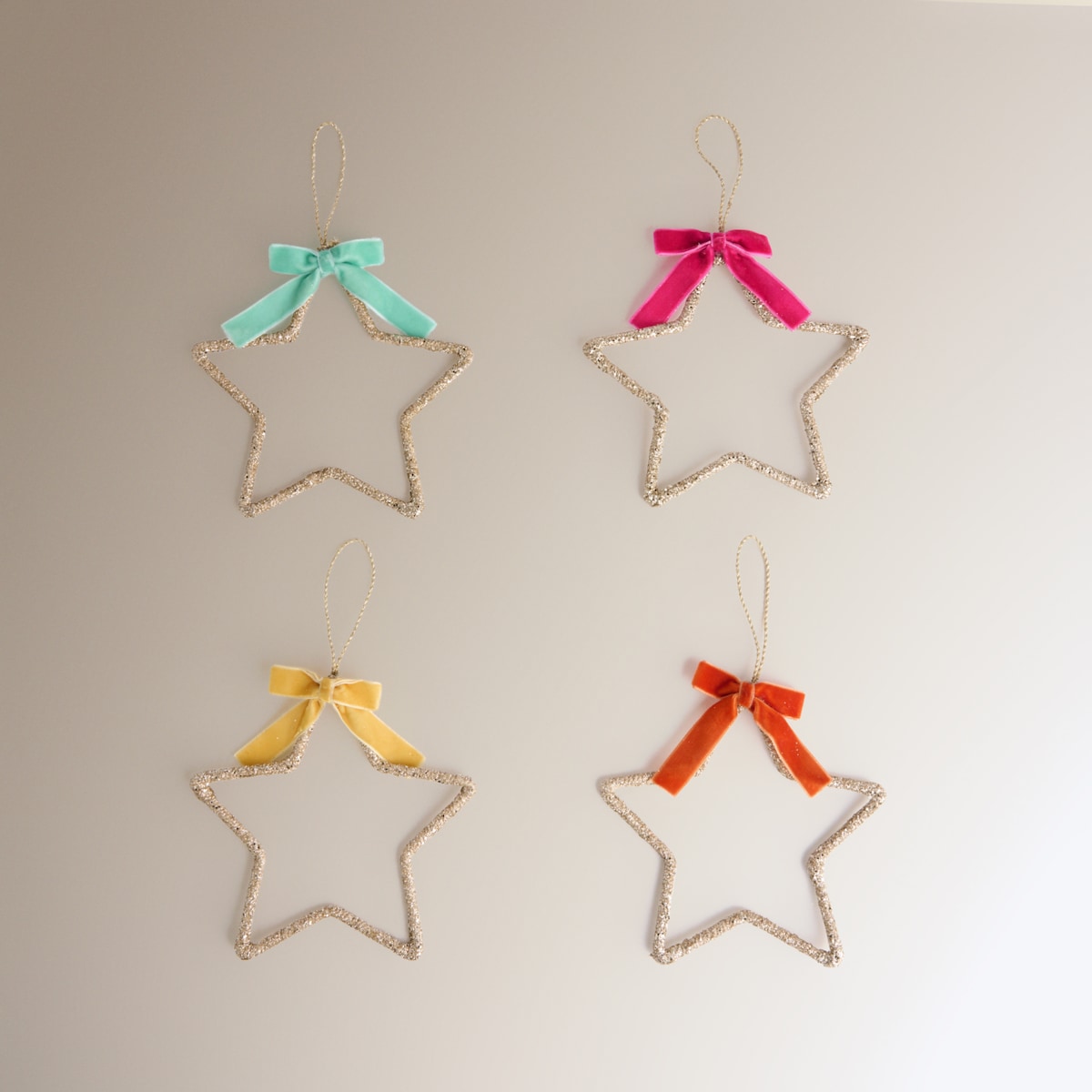 Conjunto de 4 Enfeites Estrelas com Laço Natal Multicolor-2