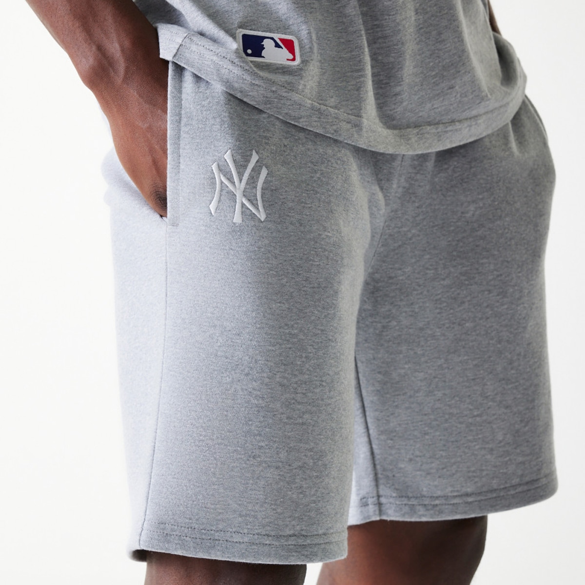 Imagen 2 de Pantalón corto de hombre New York Yankees Midi Logo - Gris claro Gris claro
