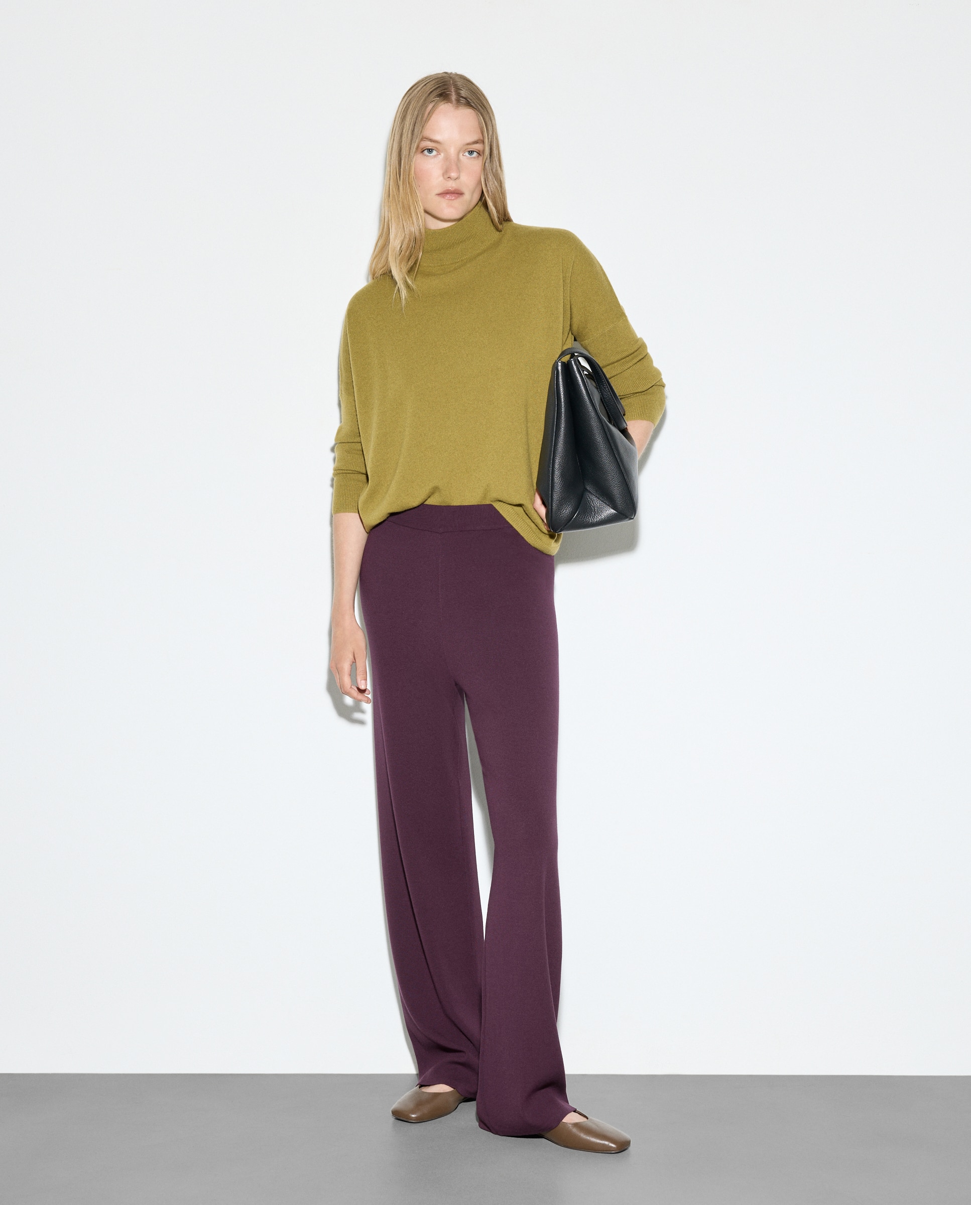 Camisola de Caxemira Lisa 560 Azeitona-1