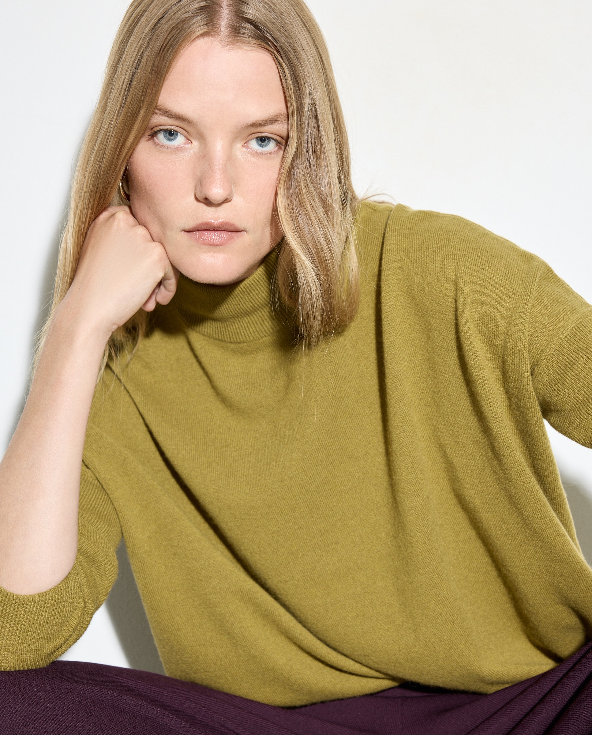Camisola de Caxemira Lisa 560 Azeitona-4