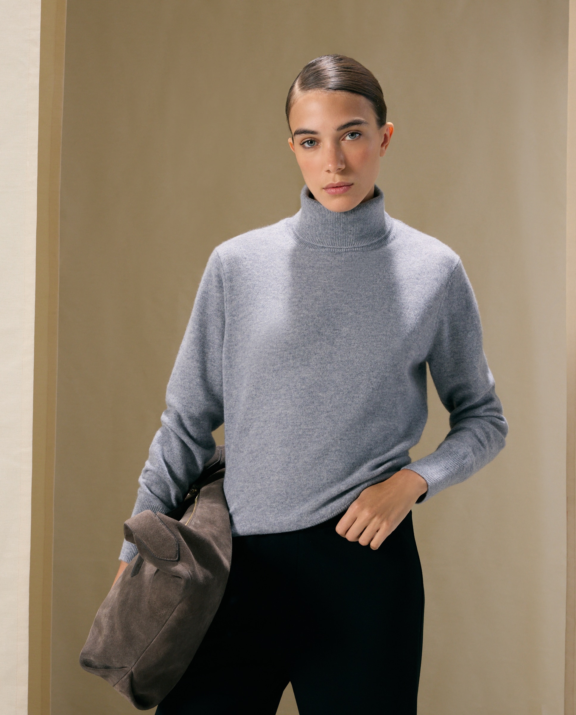 Jersey de mujer en cashmere con cuello cisne - Woman El Corte Inglés - 820 Gris medio 820 Gris medio-1