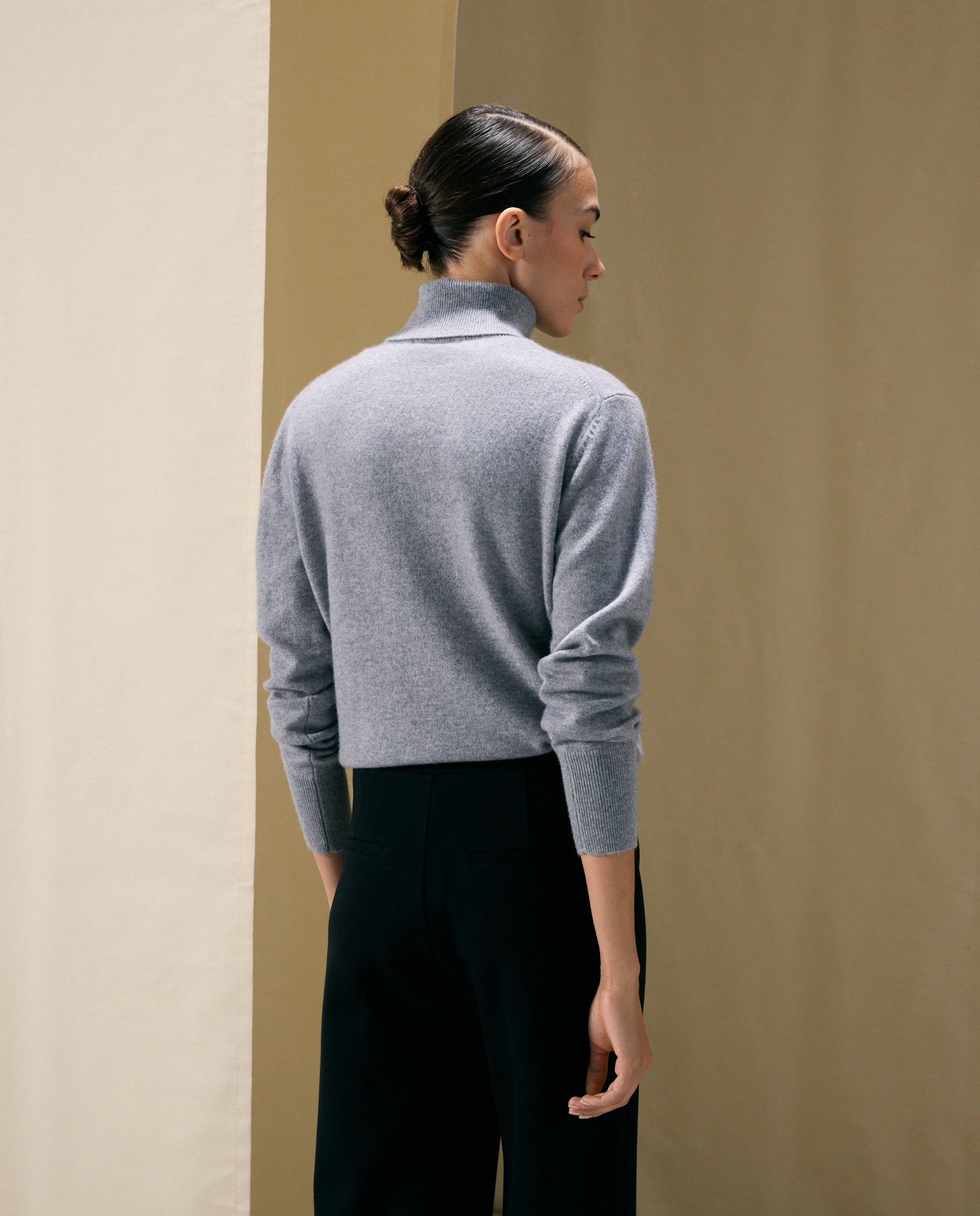 Jersey de mujer en cashmere con cuello cisne - Woman El Corte Inglés - 820 Gris medio 820 Gris medio-3