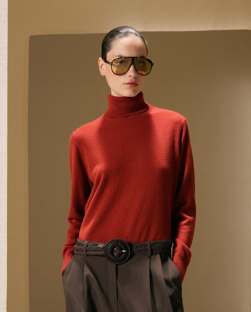Imagen 0 de Jersey de mujer en cashmere con cuello cisne 130 Marfil