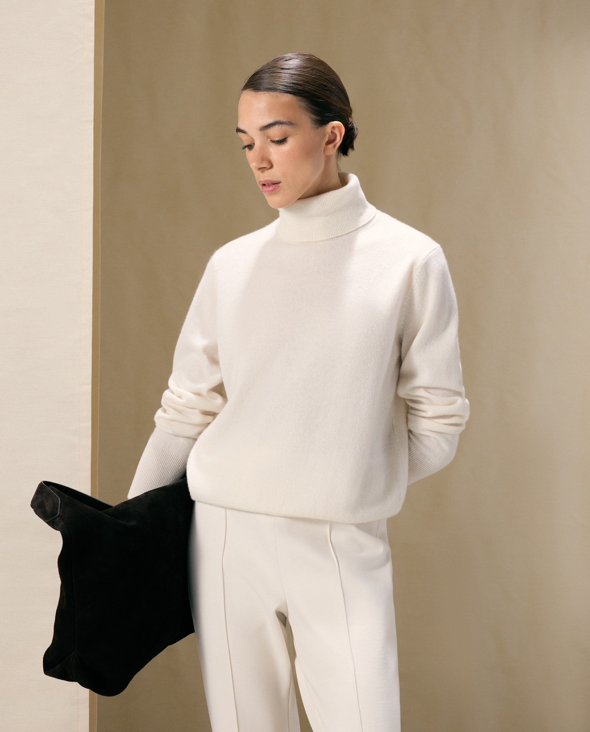 Jersey de mujer en cashmere con cuello cisne - Woman El Corte Inglés - 120 Crudo 120 Crudo-1