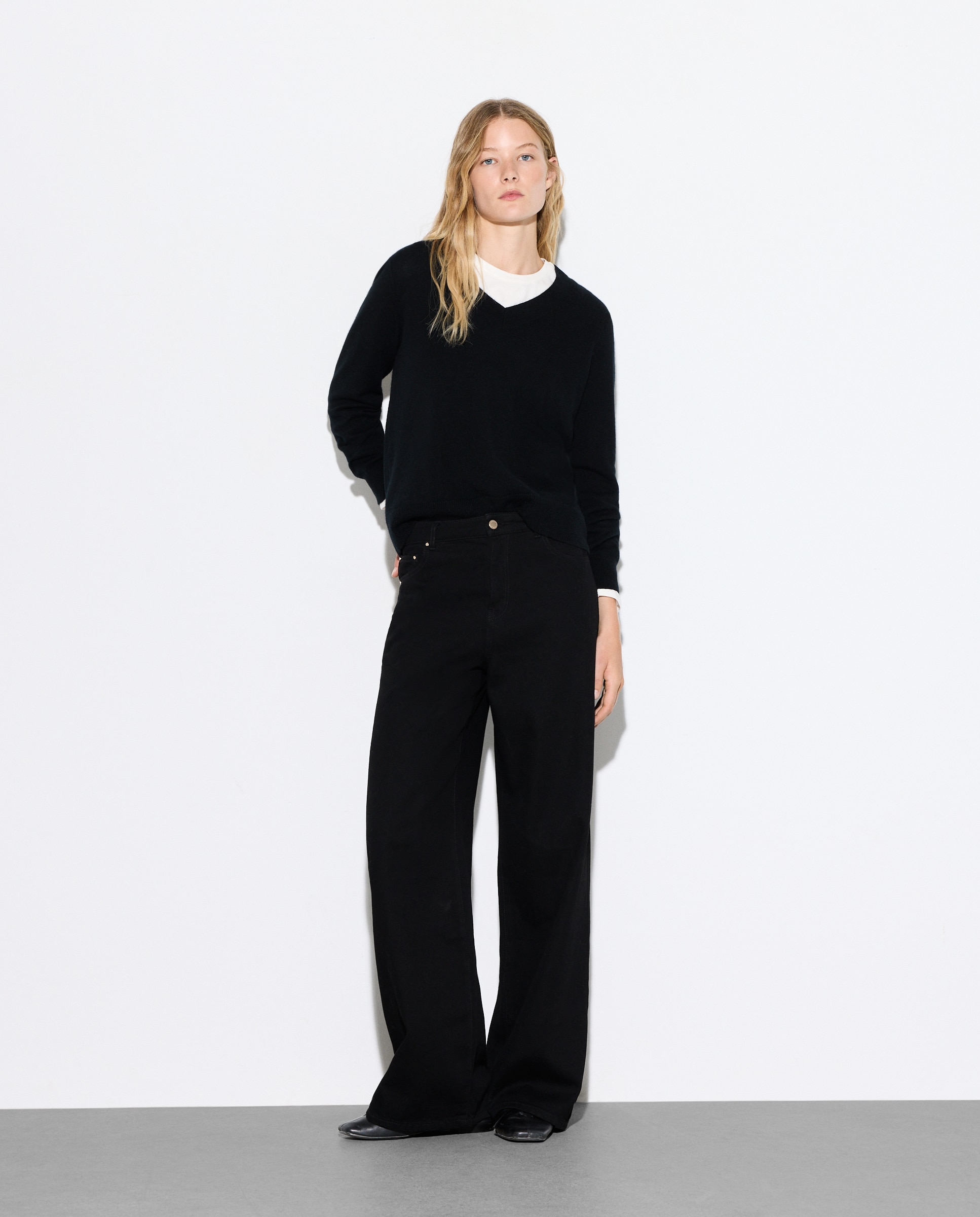 Imagem 0 de Camisola de Malha 100% Caxemira com Decote em Bico