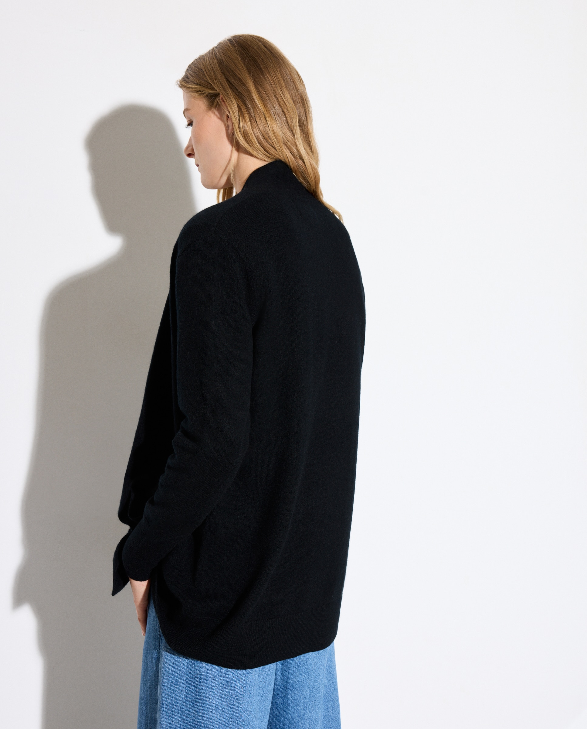 Casaco Relaxed 100% Caxemira Preto-3