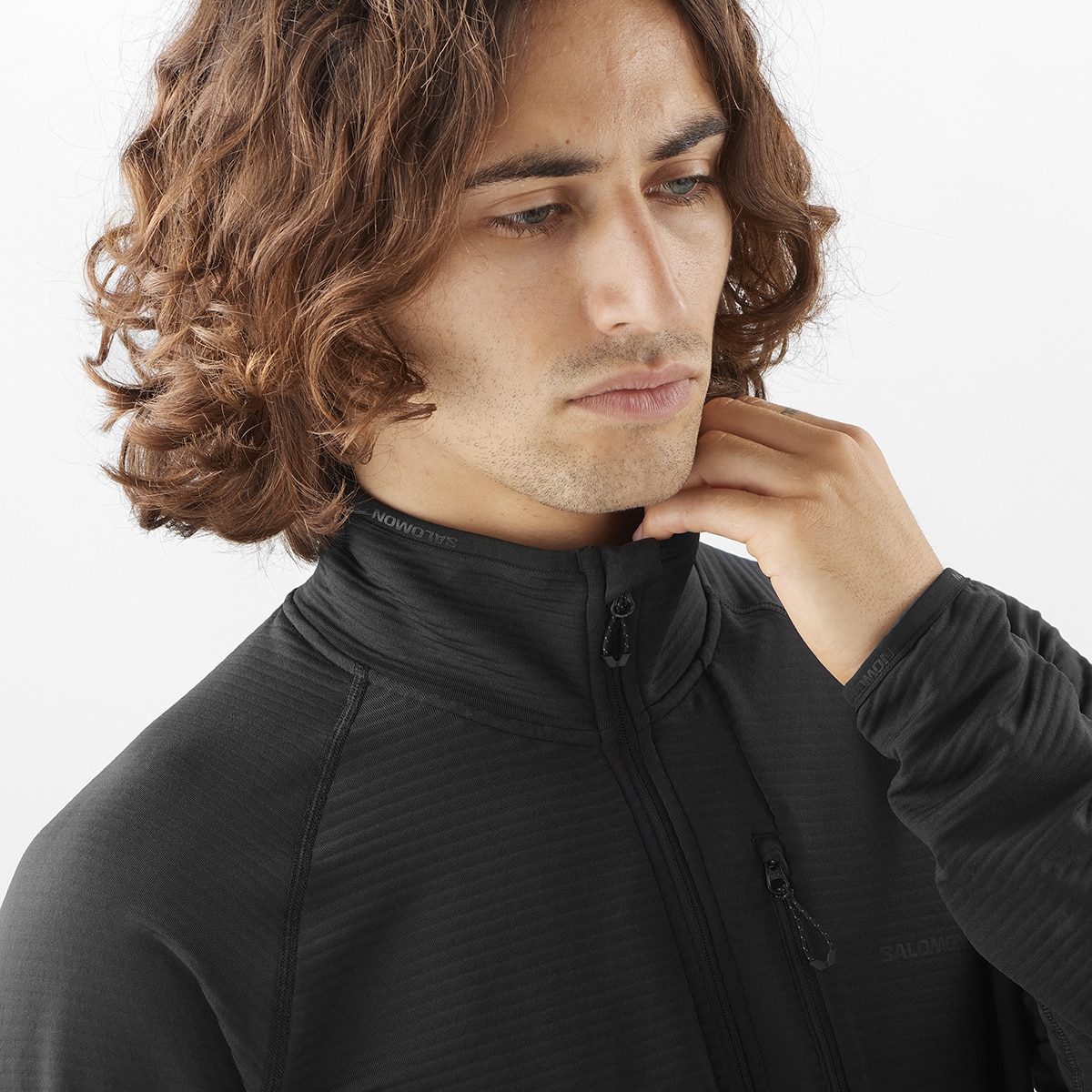 Casaco com Capuz Essential Lightwarm Preto-4