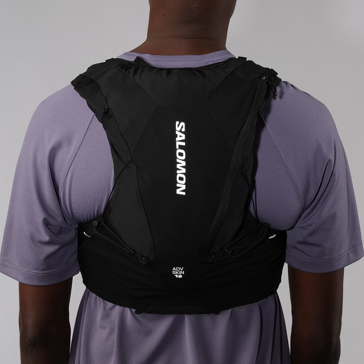 Colete de Running Unissexo ADV Skin 12 com Bidons Incluídos Preto-8