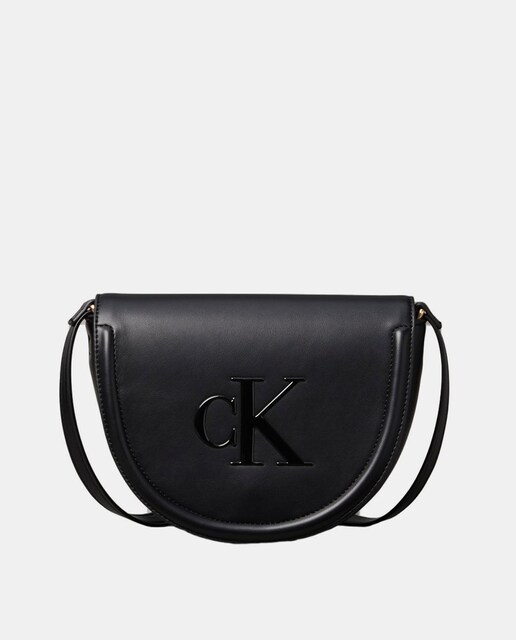 Imagen 0 de Bolso saddle con logo CK