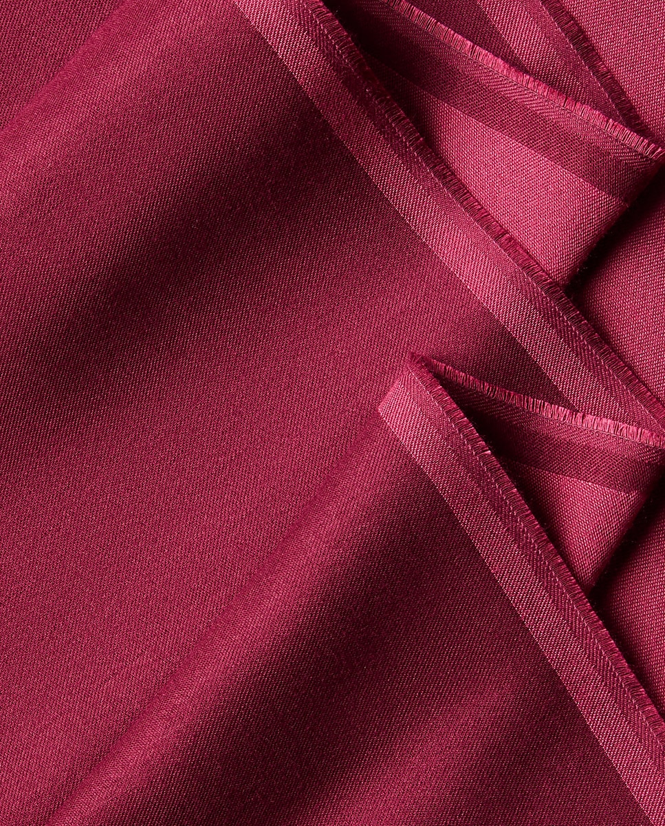 Lenço Retangular Estampado Rosa-2