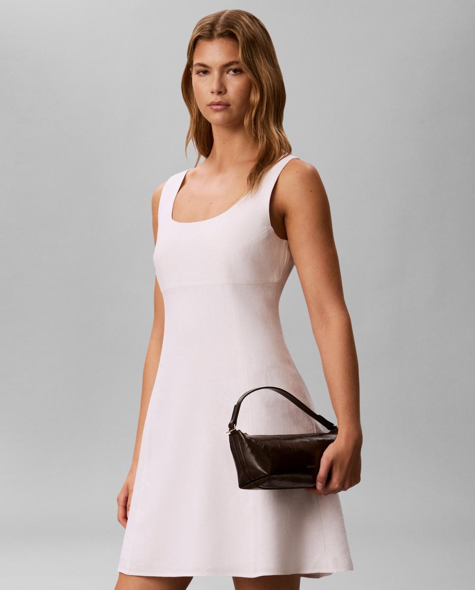product.carousel.image.label