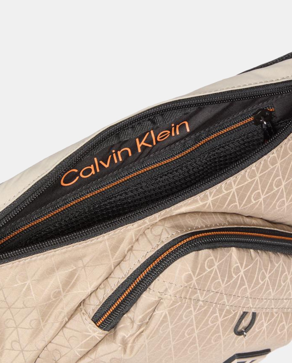 Bandolera Calvin Klein de nylon con estampado Emblem - Beige Beige-4