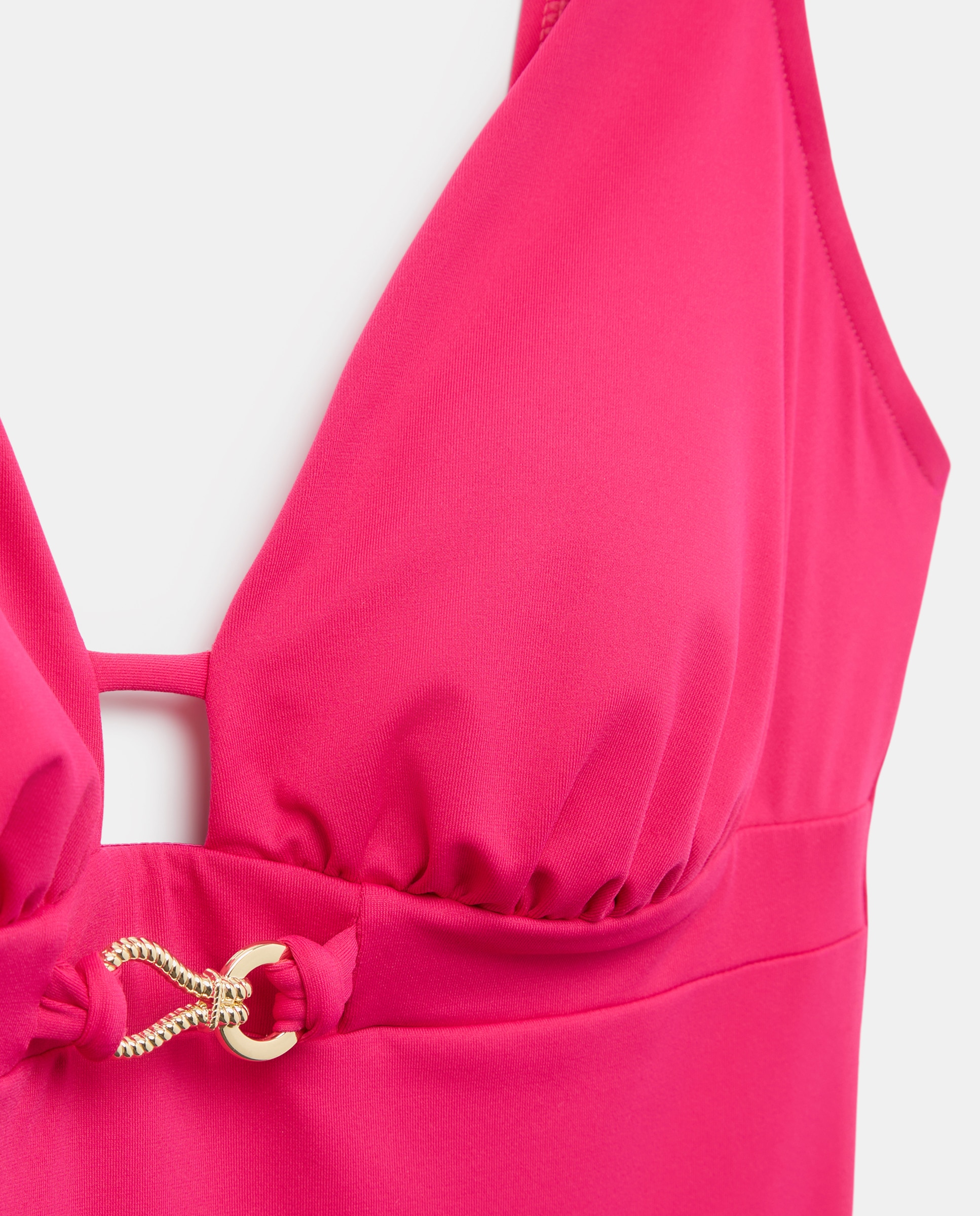 Fato de Banho Modelador de Copa Grande sem Aros, Forrado e com Alças Ajustáveis. Decote em Bico Rosa-5