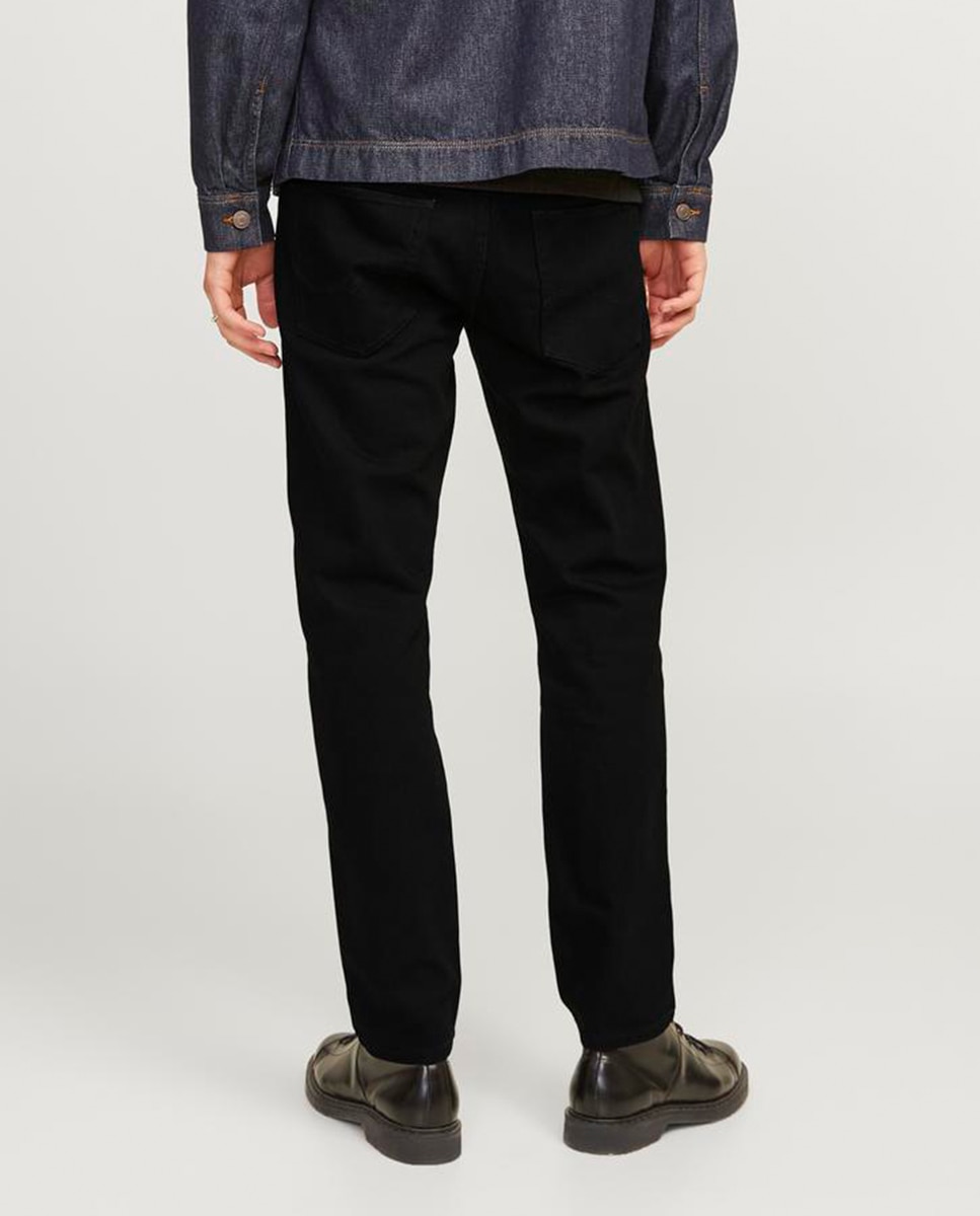 Jeans Tapered Fit com Cintura Baixa Preto-3