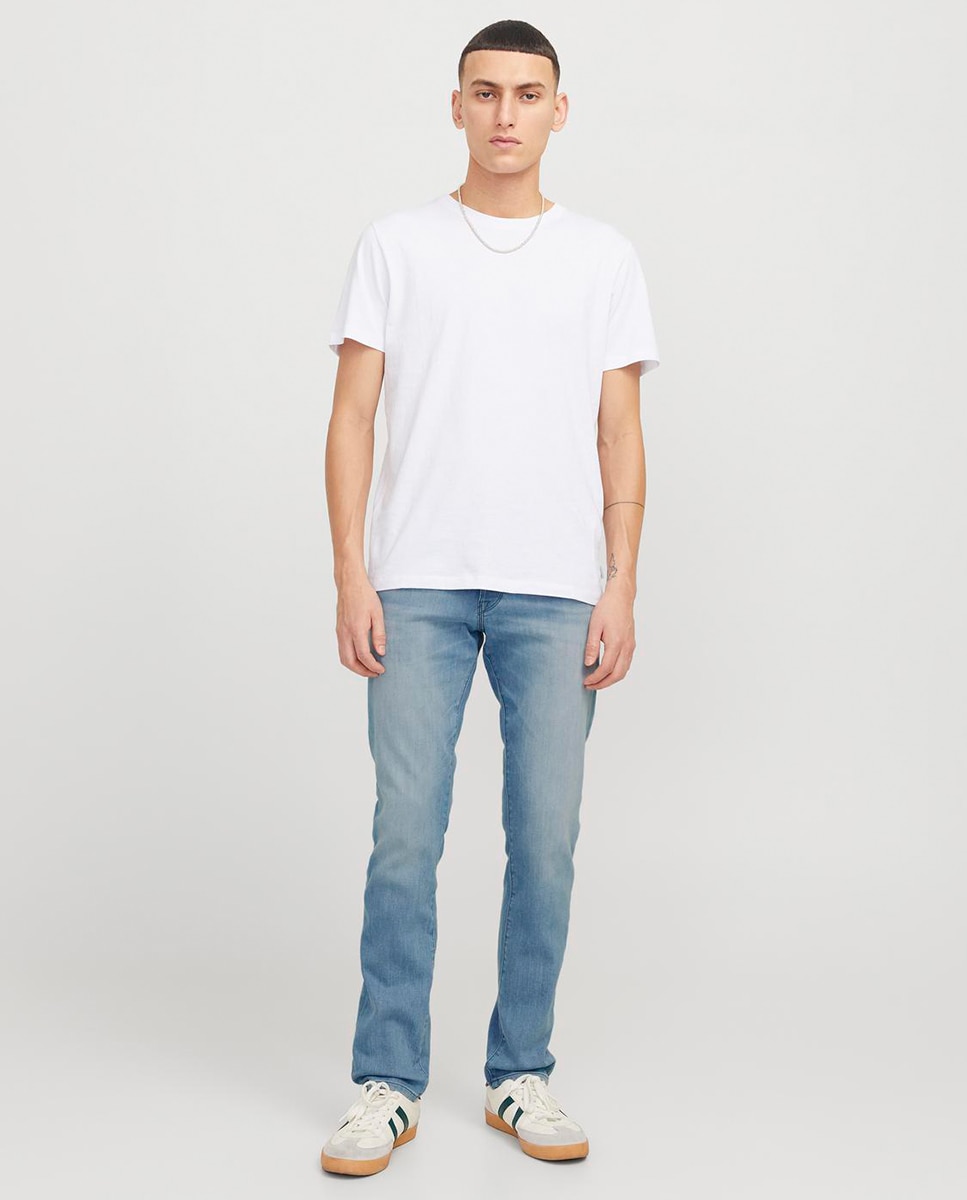 Imagem 0 de Jeans Slim com Bolsos