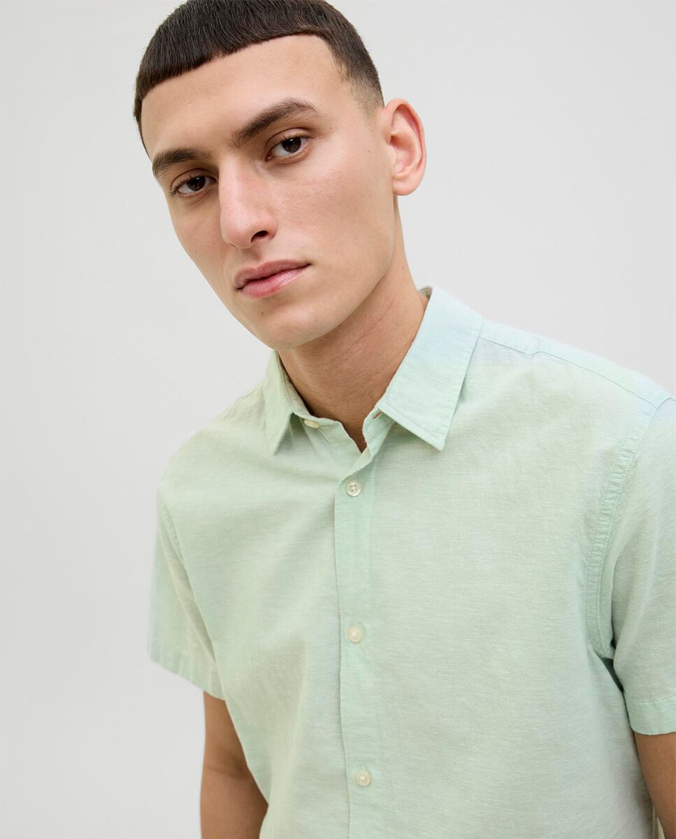 Camisa Slim com Manga Curta Verde-3