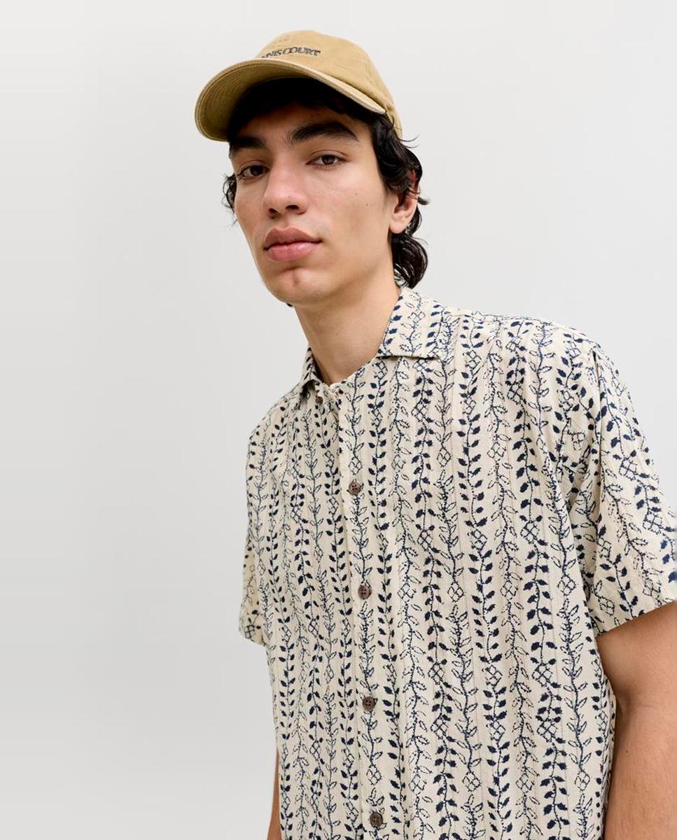 Camisa Estampada de Manga Curta Brancos-3