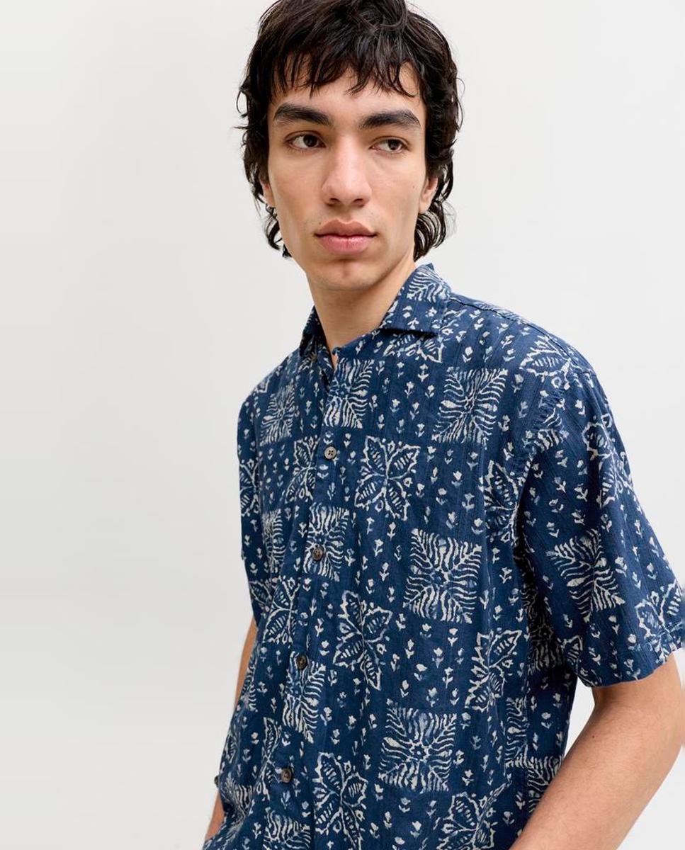 Camisa Estampada de Manga Curta Azul-3