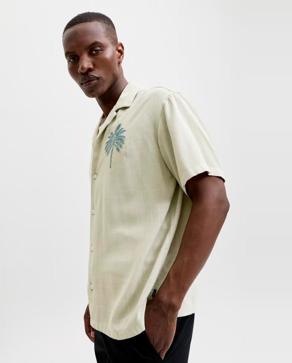 Camisa Resort de Manga Curta Verde-3