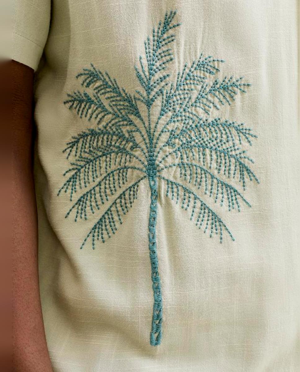 Camisa Resort de Manga Curta Verde-4