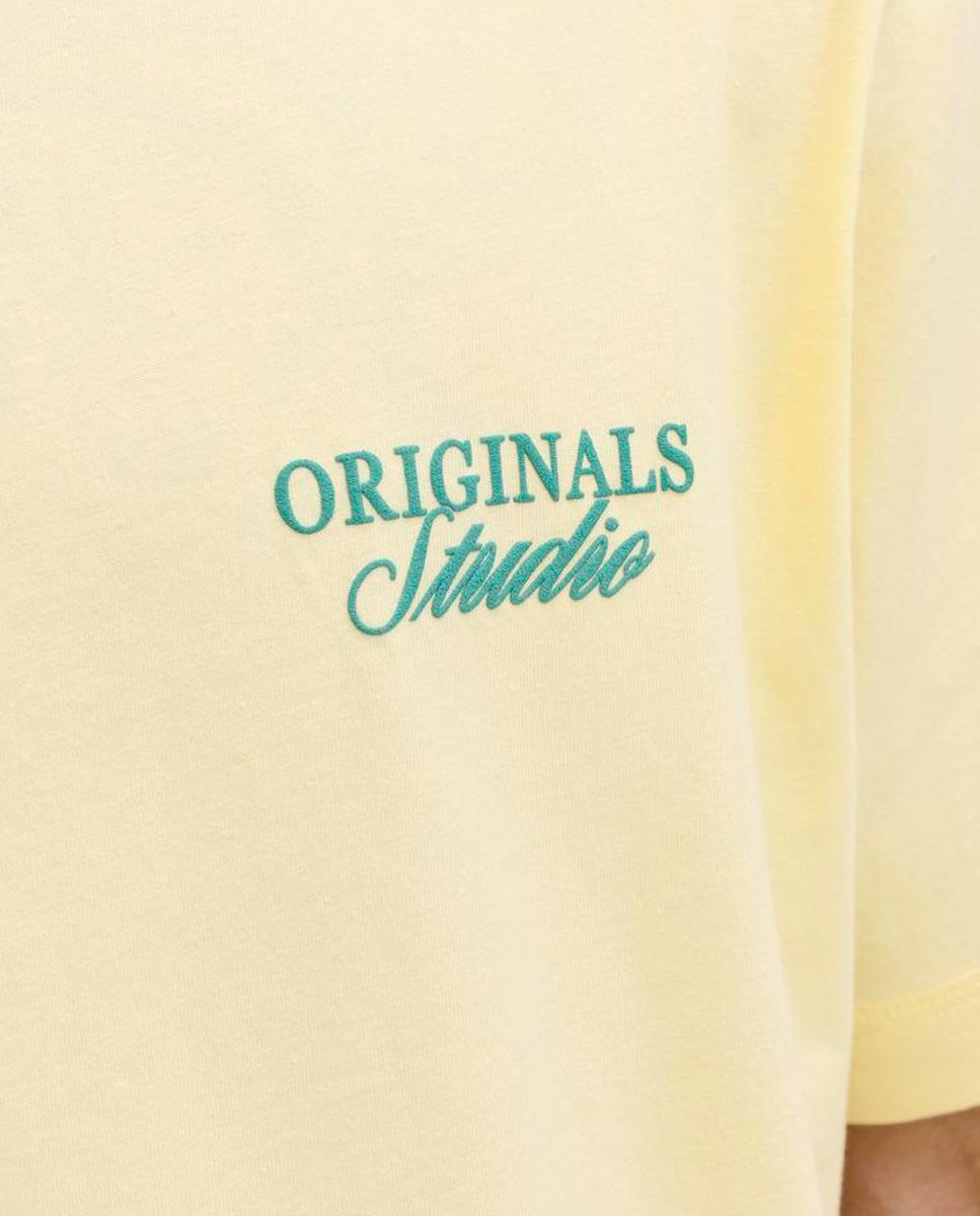 T-shirt de Manga Curta com Backprint Amarelo-4