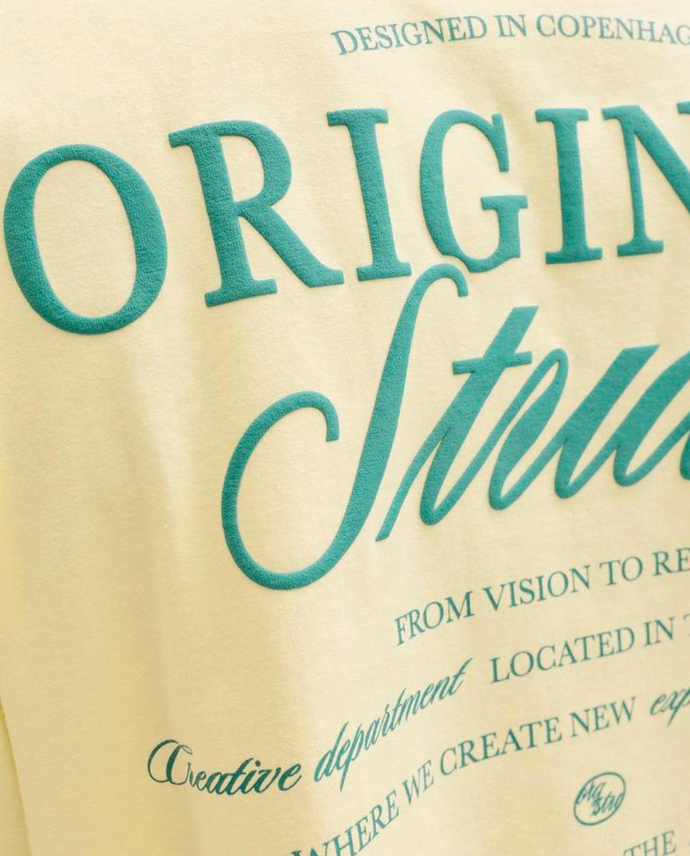 T-shirt de Manga Curta com Backprint Amarelo-5