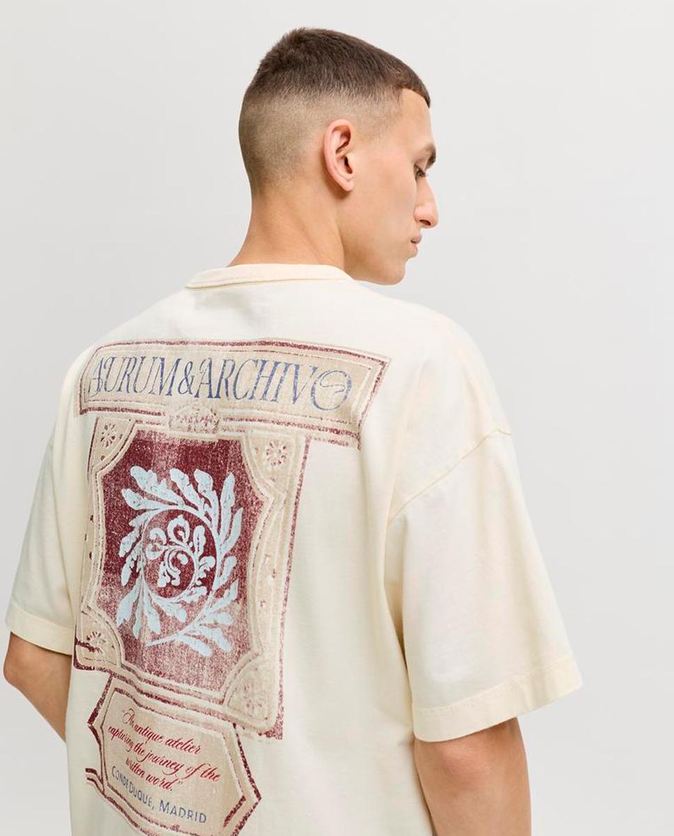 T-shirt de Manga Curta com Backprint Creme-3