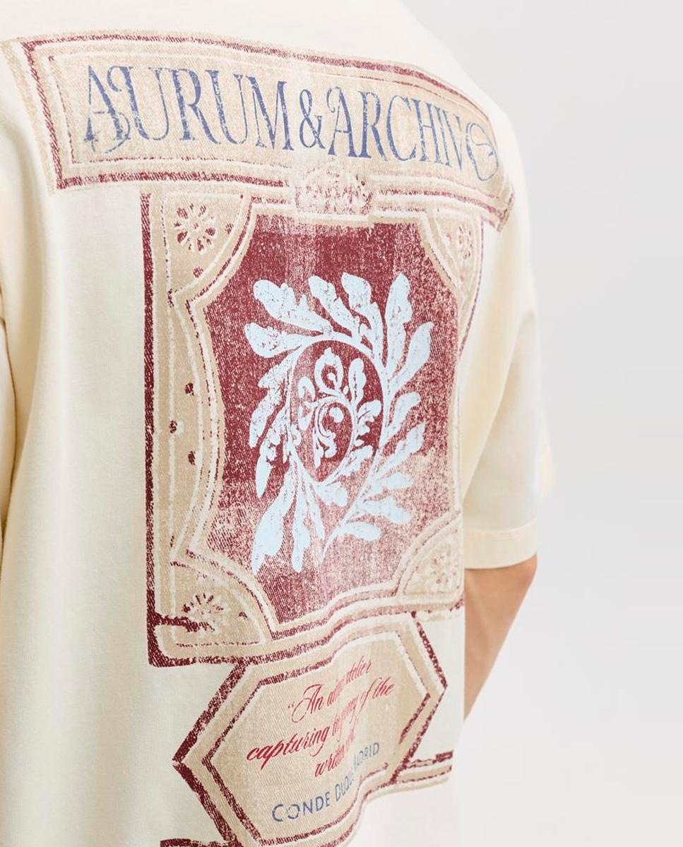 T-shirt de Manga Curta com Backprint Creme-4