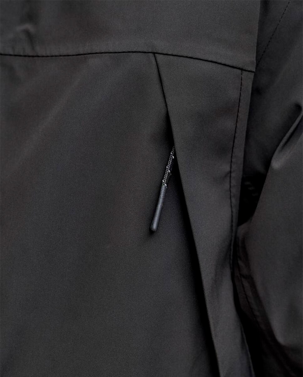 Parka Lisa com Capuz Preto-5