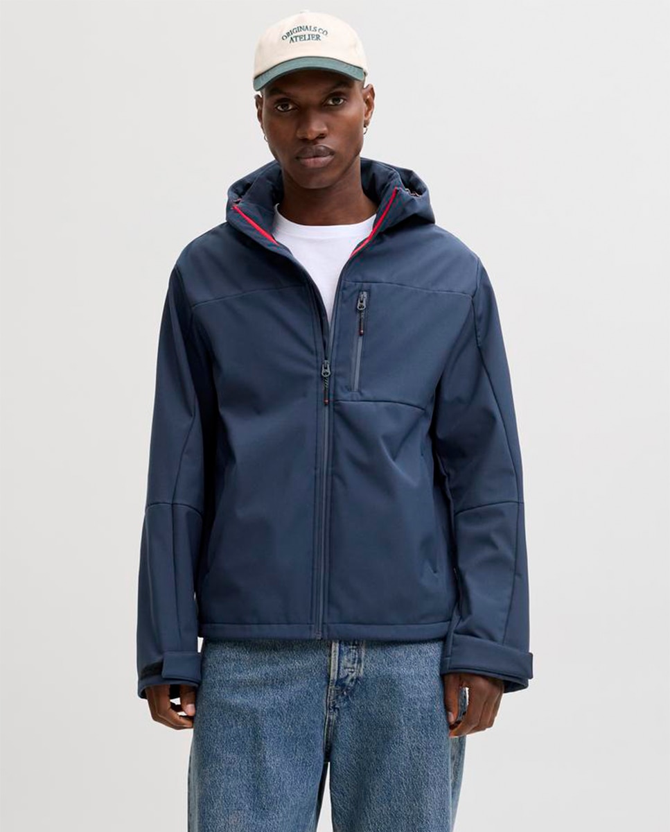 Imagem 0 de Casaco Softshell com Capuz e Bolso
