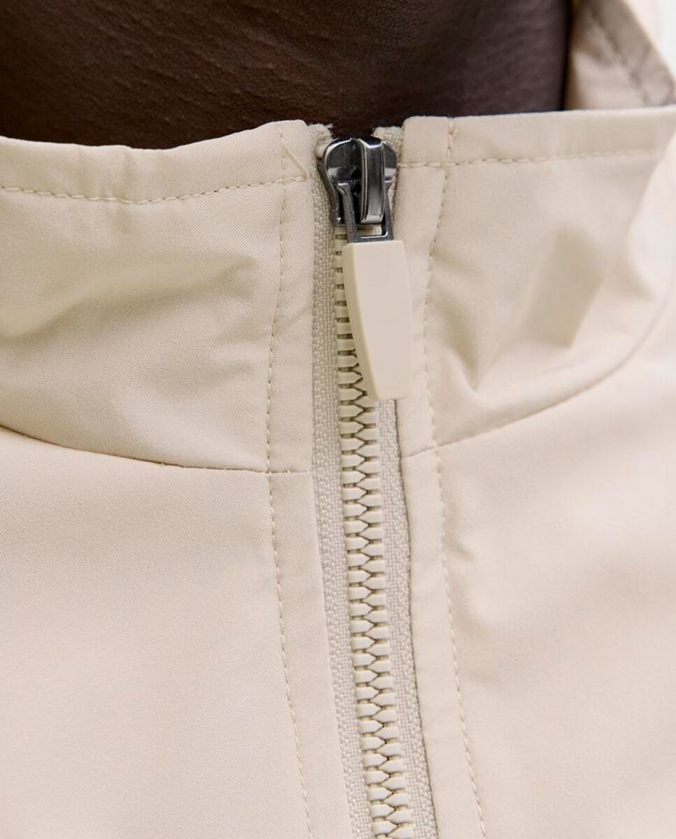 Blusão Bomber Liso com Fecho de Correr Creme-5